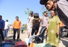Polres Bondowoso Salurkan Air Bersih ke 20 Dusun yang Terdampak Kekeringan