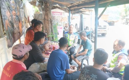 Polres Pelabuhan Tanjung Perak Imbau Sopir Truk Manfaatkan Buffer Area untuk Antre Penyeberangan